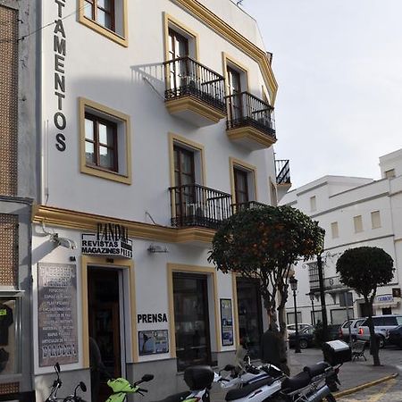 Apartamentos Trujillo Тарифа Экстерьер фото