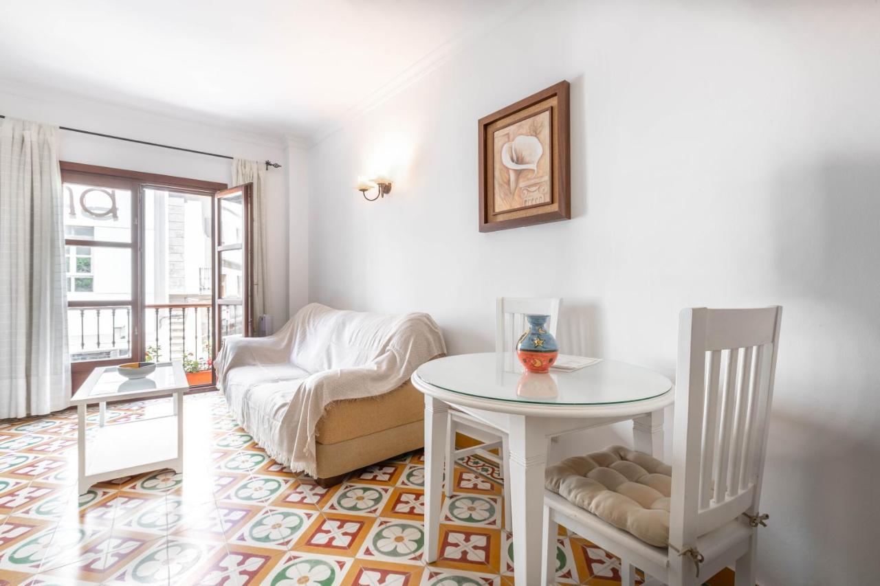 Apartamentos Trujillo Тарифа Экстерьер фото