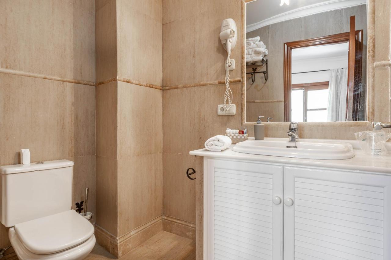 Apartamentos Trujillo Тарифа Экстерьер фото