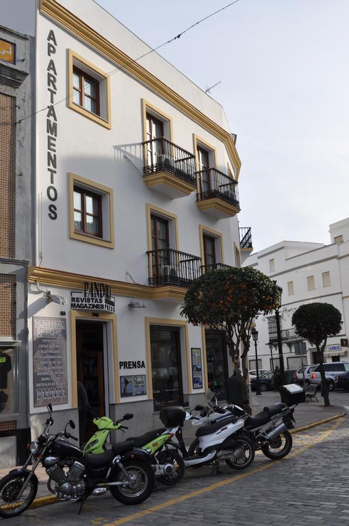 Apartamentos Trujillo Тарифа Экстерьер фото